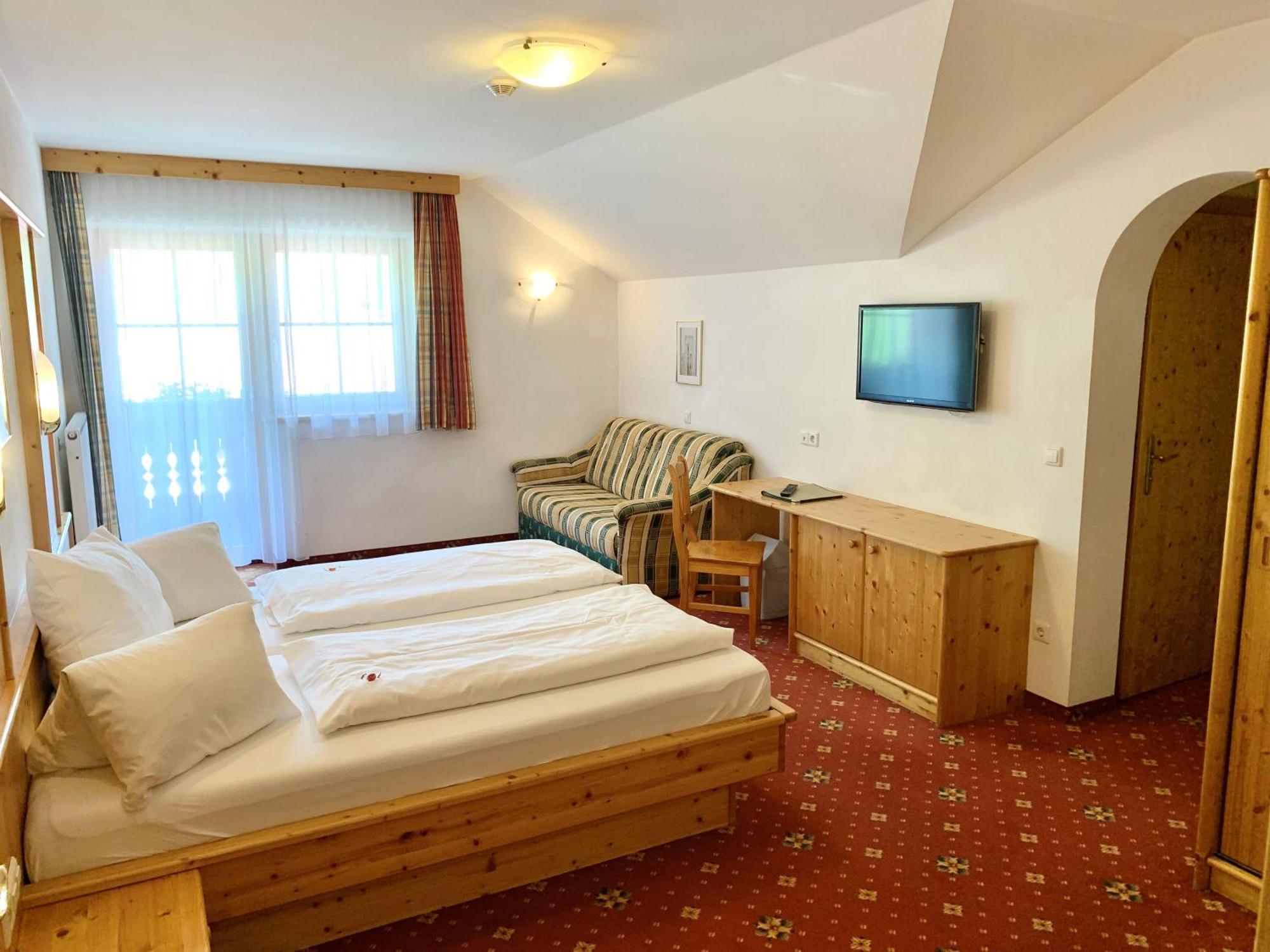 Heisshof Hotel ชลัดมิง ภายนอก รูปภาพ